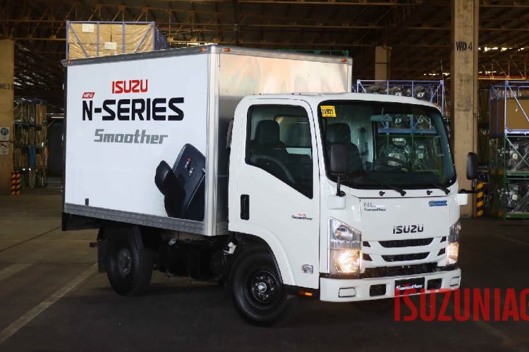 Isuzu N-Series Solusi Terbaik untuk Bisnis Logistik Anda