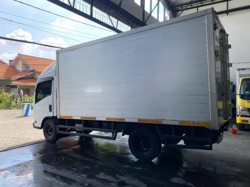 Cara Menghitung Nilai Resale Truk Setelah 3, 5, dan 7 Tahun